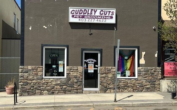 Great Building for Sale located in the downtown business sector of Innisfail